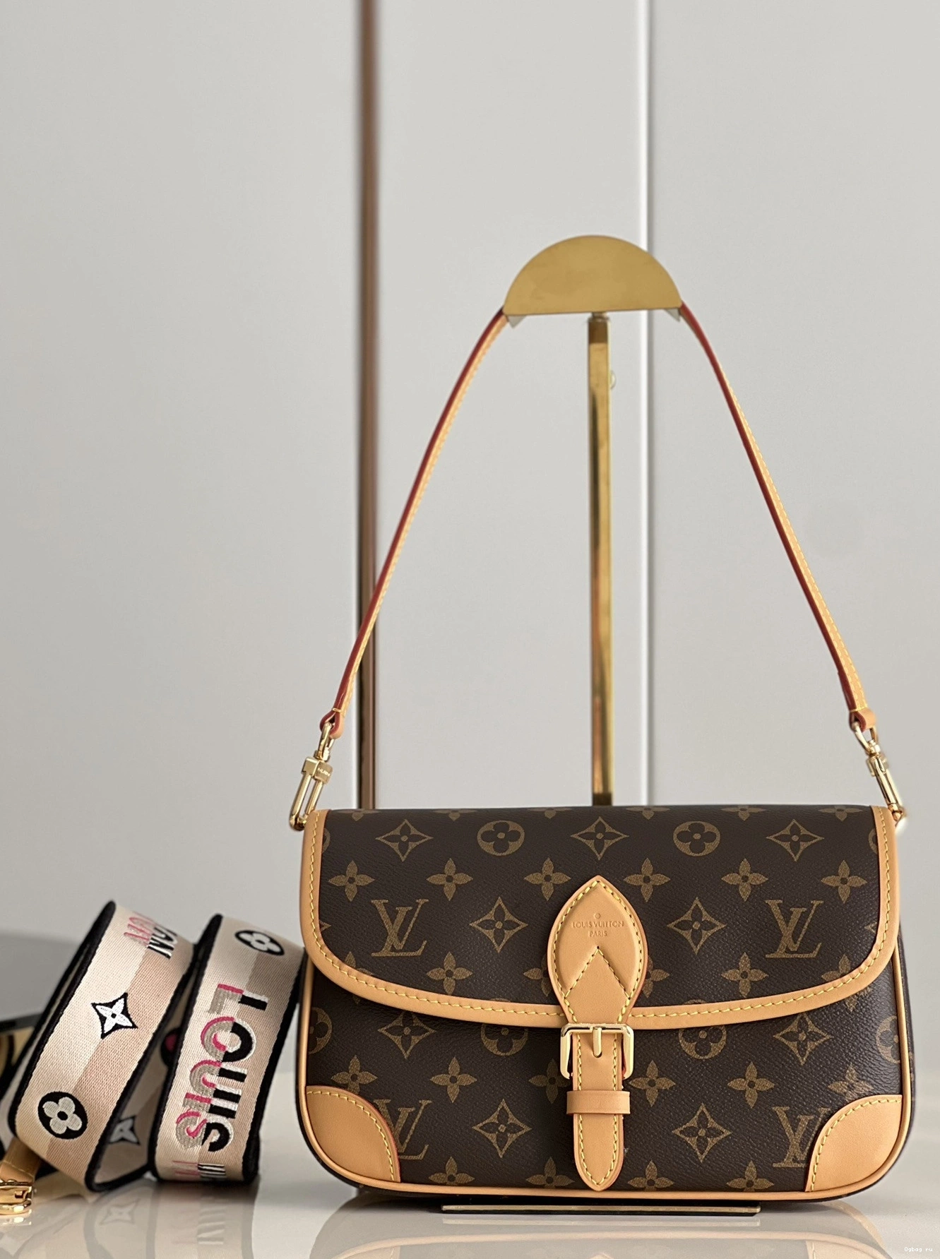 VUITTON LOUIS Nano Diane 0715